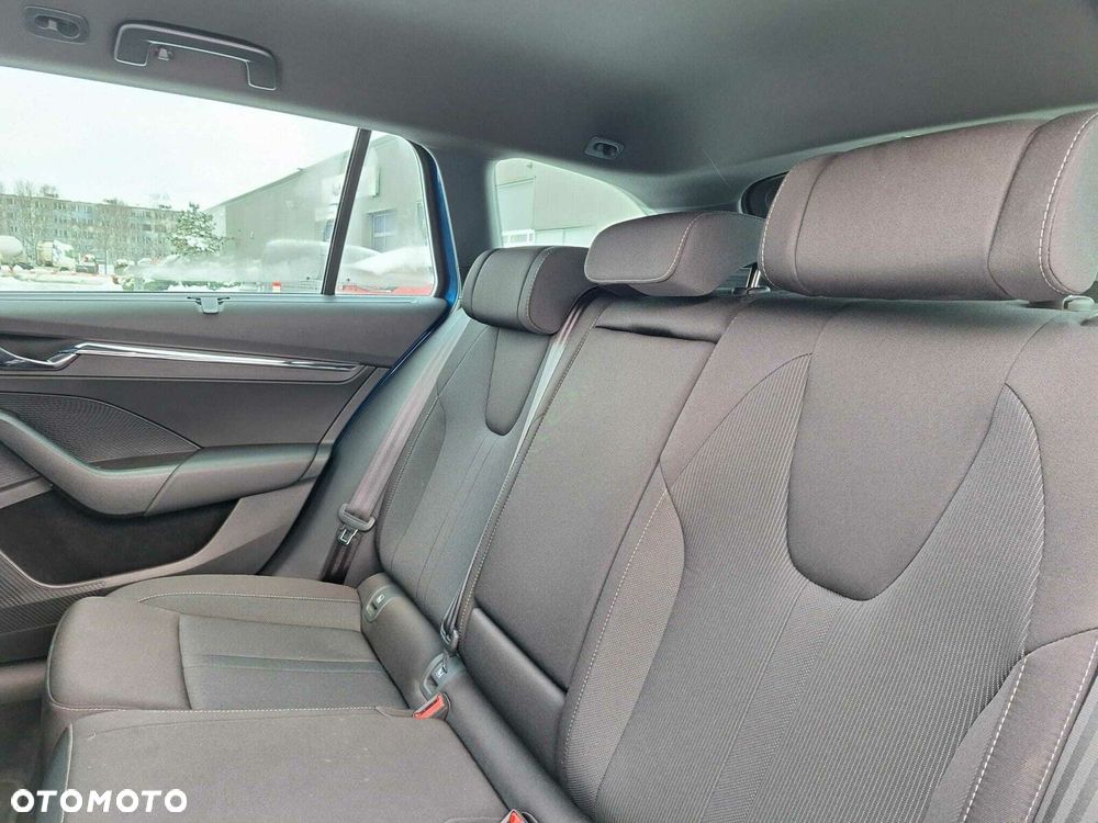 Skoda Octavia 2.0 TDI Style DSG - 20