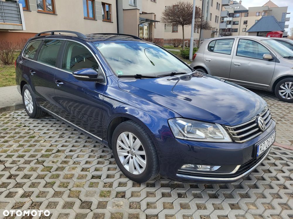 Volkswagen Passat 2.0 TDI Highline - 10