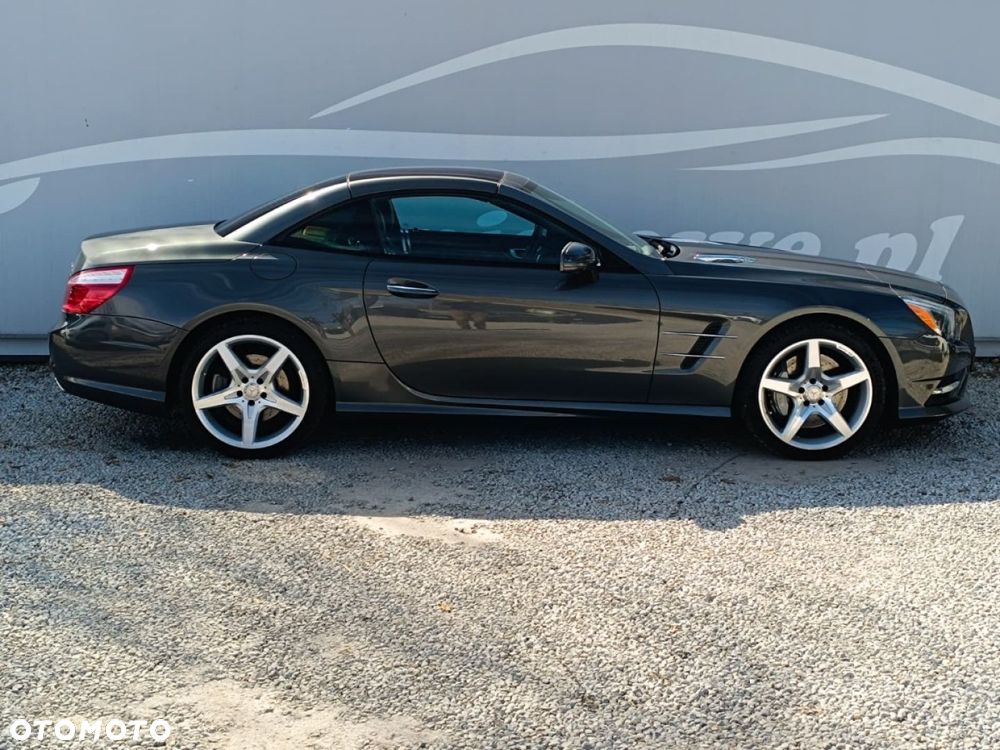 Mercedes-Benz SL - 19