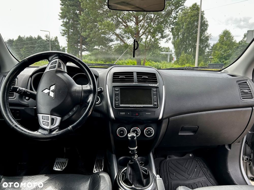 Mitsubishi ASX 1.8 DID Instyle 4WD AS&G - 11