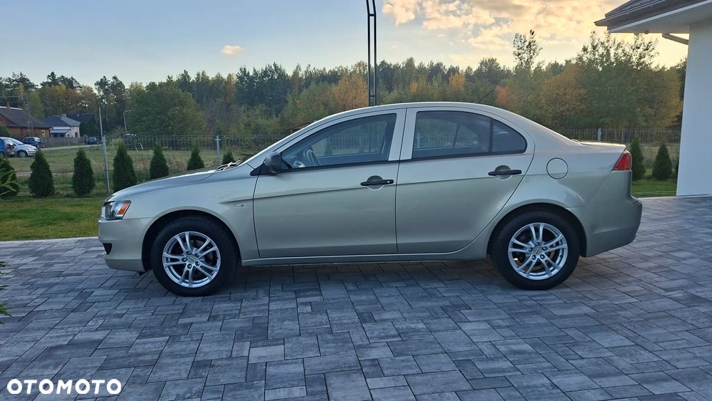 Mitsubishi Lancer 2008 photo 2