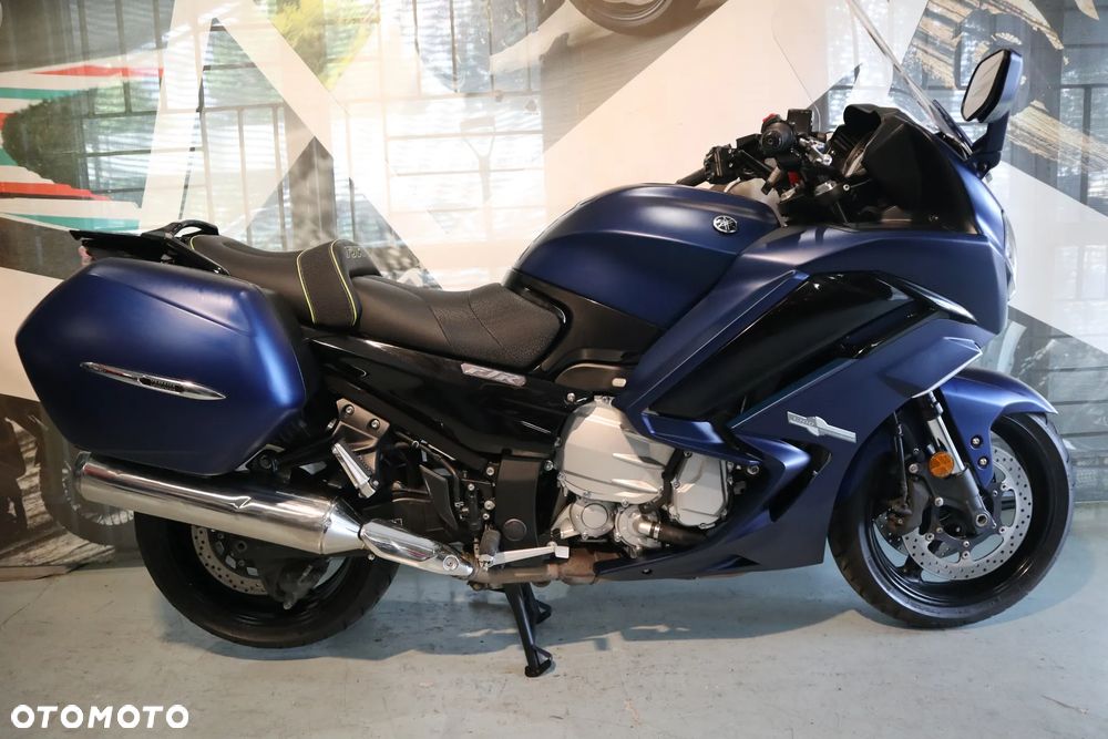 Yamaha FJR - 19