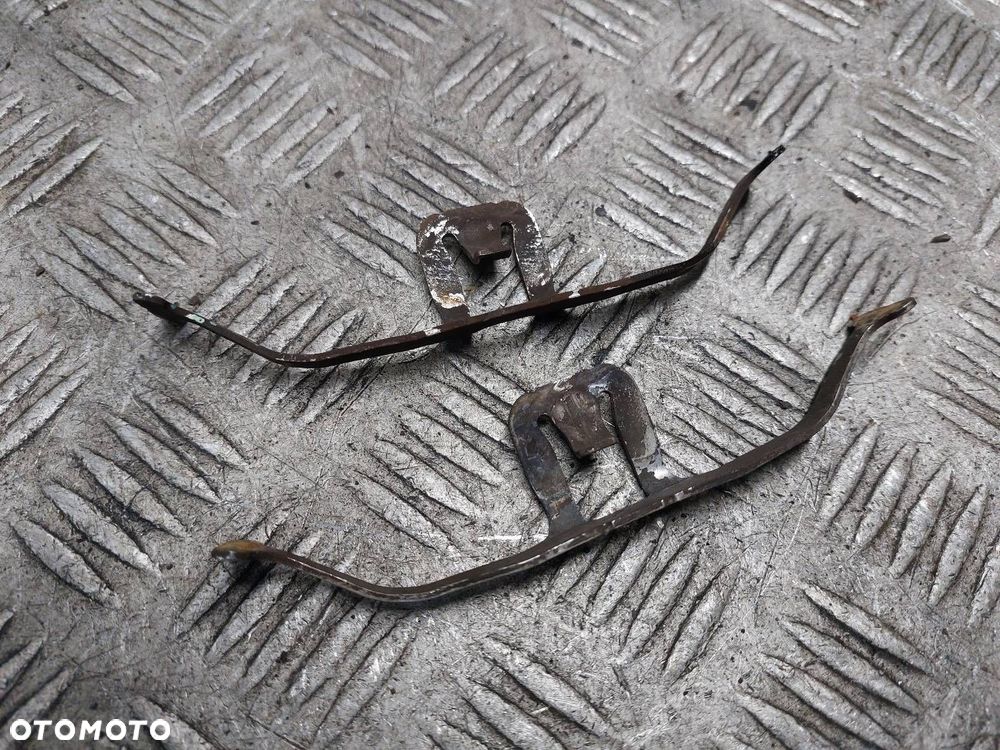 TARCZE HAMULCOWE PRZÓD + ZACISKI AUDI Q5 8R 3.2 FSI - 7