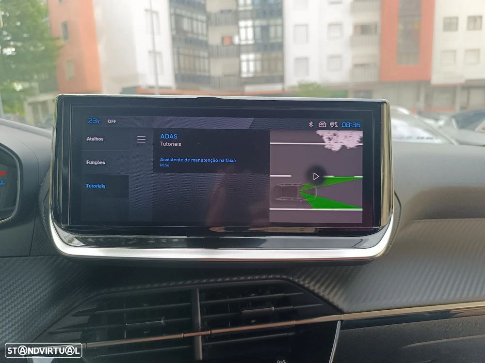 Peugeot 2008 1.2 PureTech Allure Pack - 51