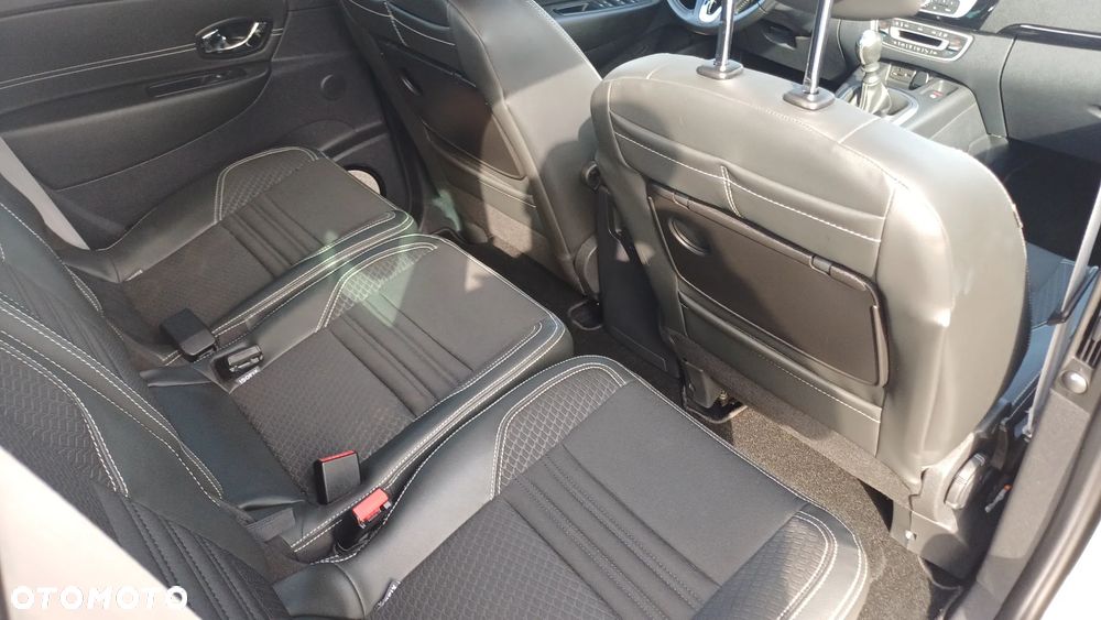 Renault Scenic - 12