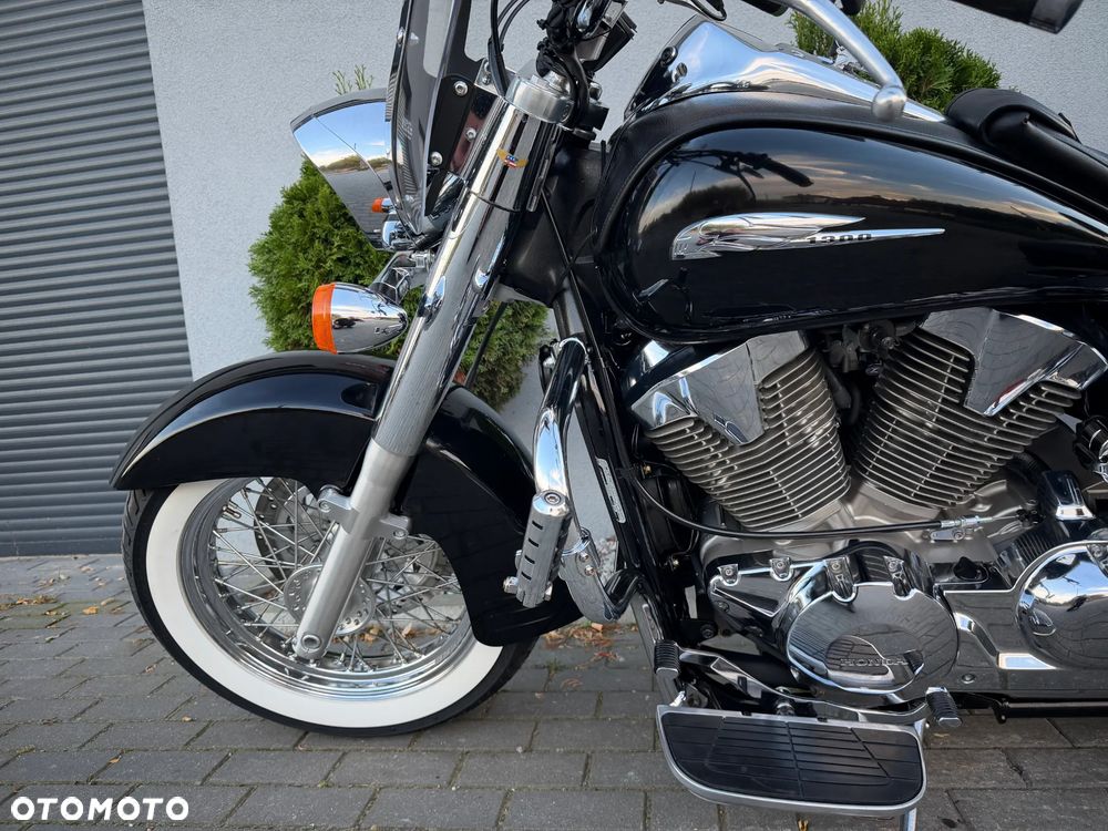 Honda VTX - 40