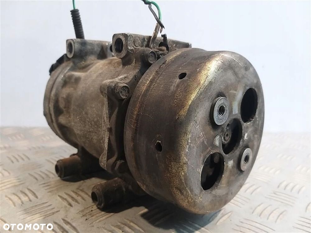 Sprężarka klimatyzacji Chrysler Voyager III 1995-2000 2,5 TD 1 PIN - 1