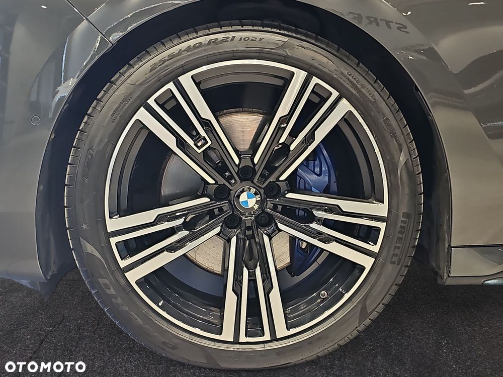 BMW Seria 7 - 10