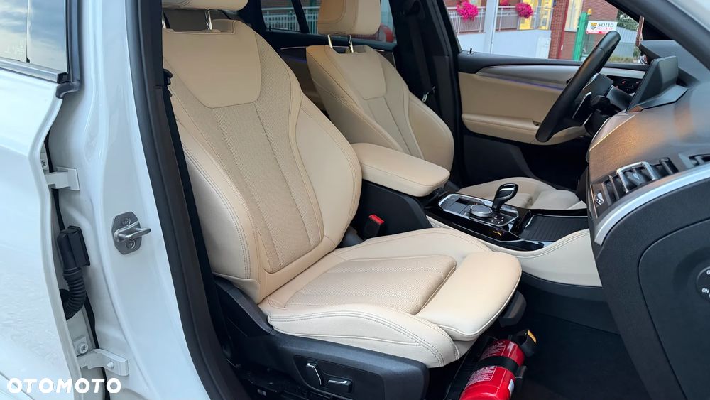 BMW X4 xDrive30i mHEV M Sport sport - 22