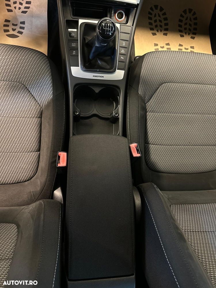 Volkswagen Passat Alltrack 2.0 TDI SCR (BMT) 4Mot - 21
