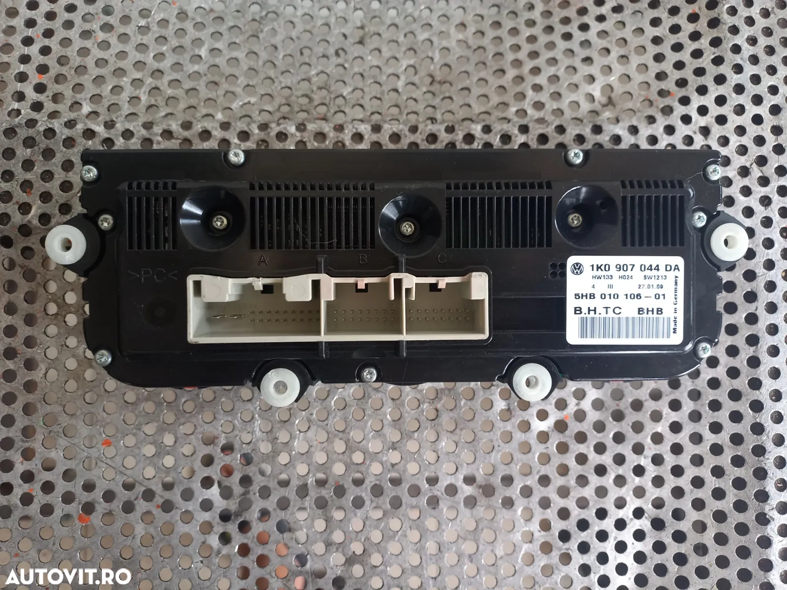 Panou Modul Comenzi Dublu Climatronic Cu Incalzire In Scaune Vw Golf 5 Jetta Touran Cod 1K0907044DA - 5