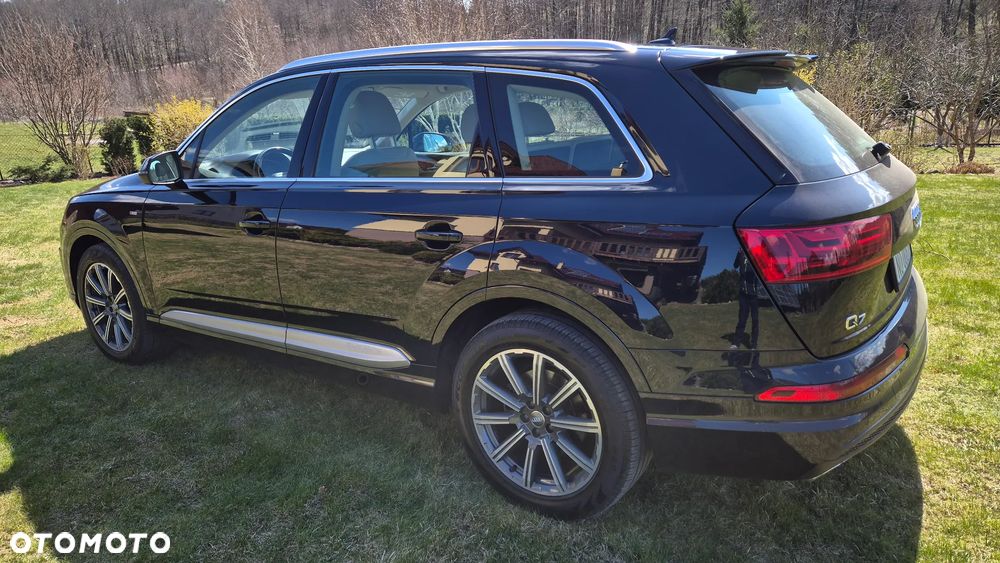 Audi Q7 - 3