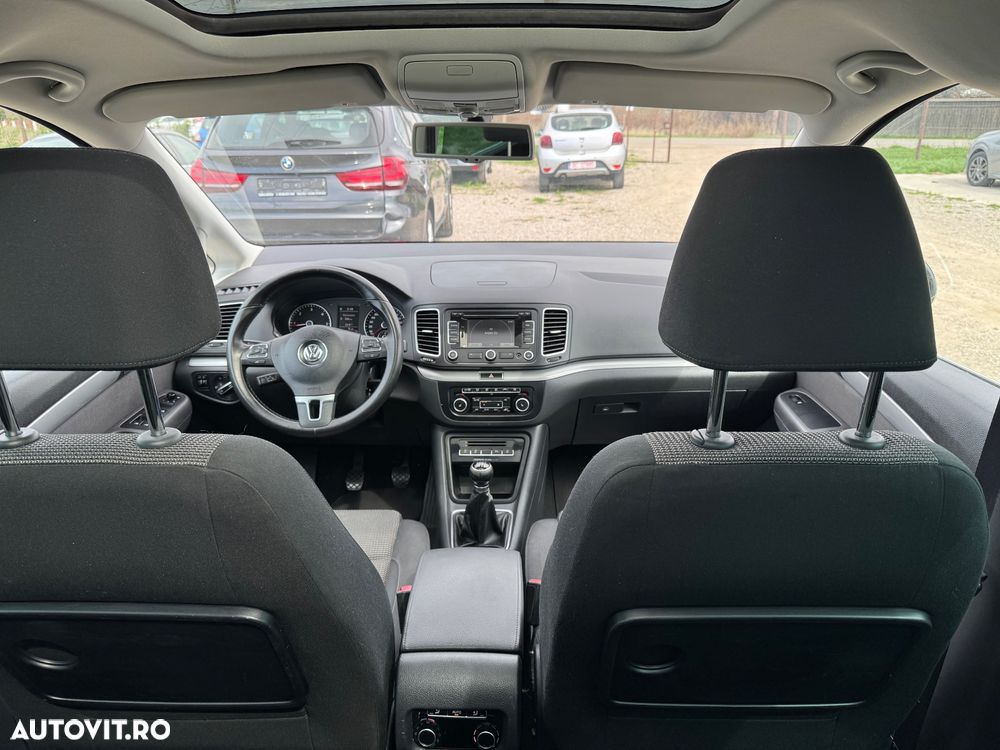 Volkswagen Sharan 2.0 TDI BlueMotion Technology Highline - 8