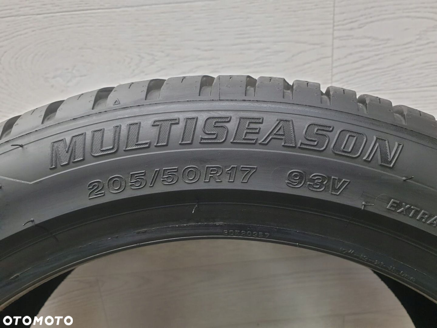 Opona całoroczna Firestone MultiSeason 205/50R17 93V - 3