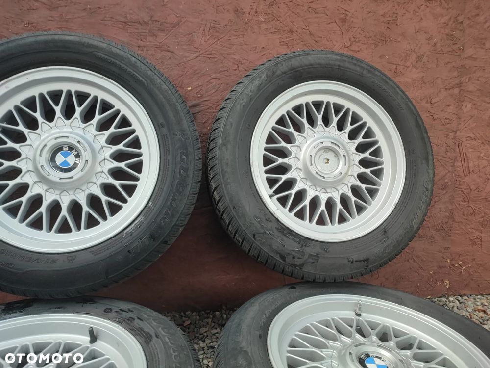 BMW  E39 / E46 / E38 / E36 / E34 / E32 / E60 / ITP. ORYGINALNY KOMPLET FELG STYLING 5 ( 4 SZTUKI + 1 ZAPASÓWKA ) + DEKIELKI W ROZMIARZE 16 CALI 7J ET20 O NR. 36 11 1 092 336 OEM W DOBRYM STANIE + OPONY GRATIS POD PROJEKT / M5 / RARYTAS - 21
