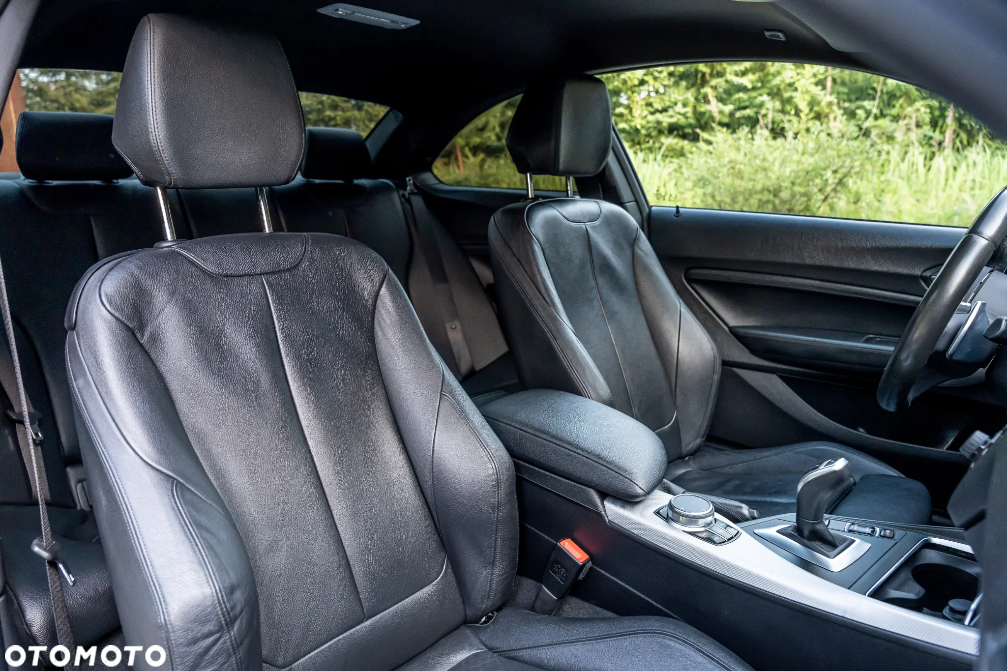BMW Seria 2 220d M Sport - 26