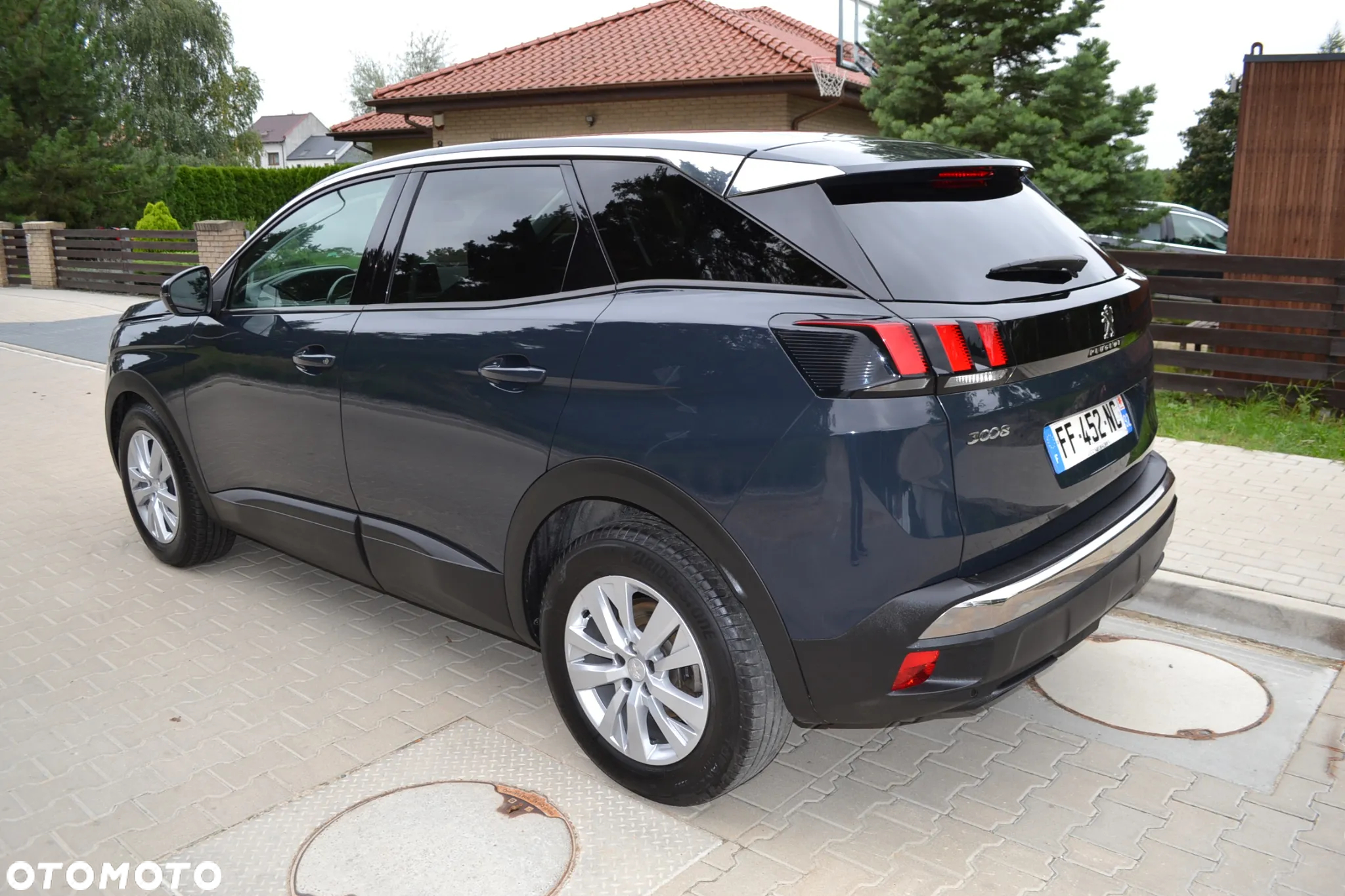 Peugeot 3008 1.2 PureTech GPF Active S&S EAT8 - 3