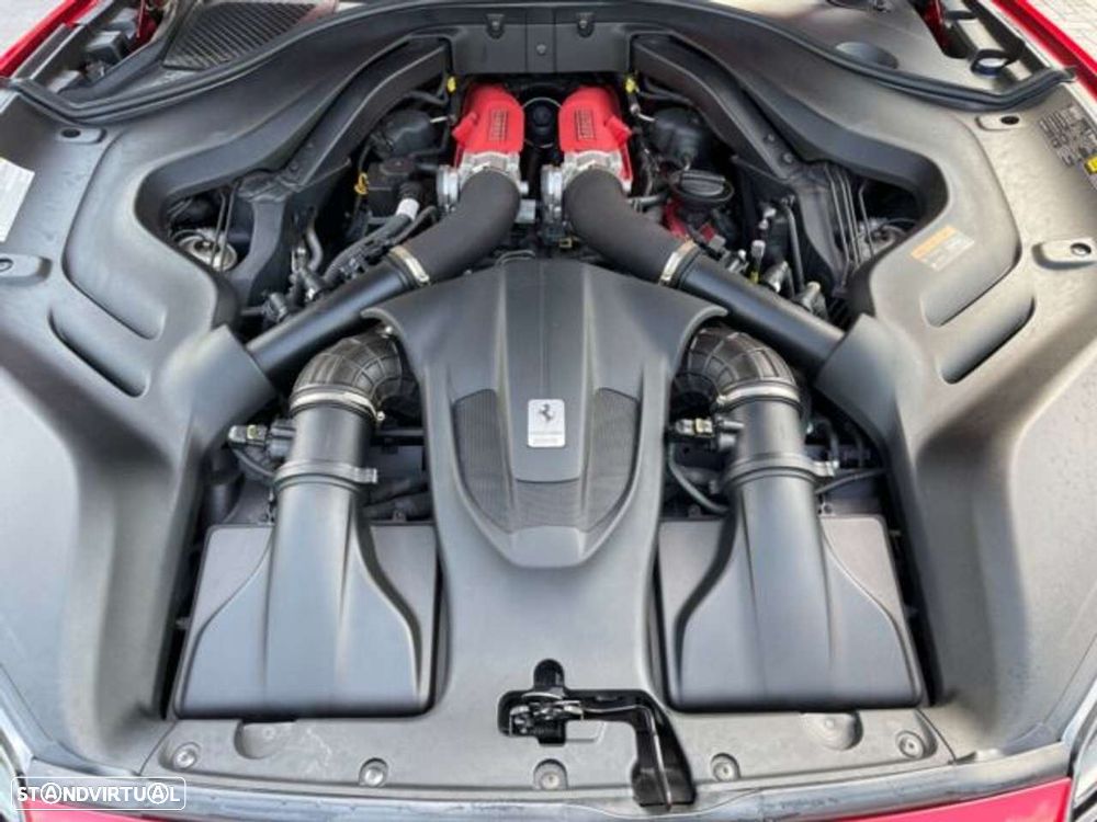 Ferrari Portofino - 35