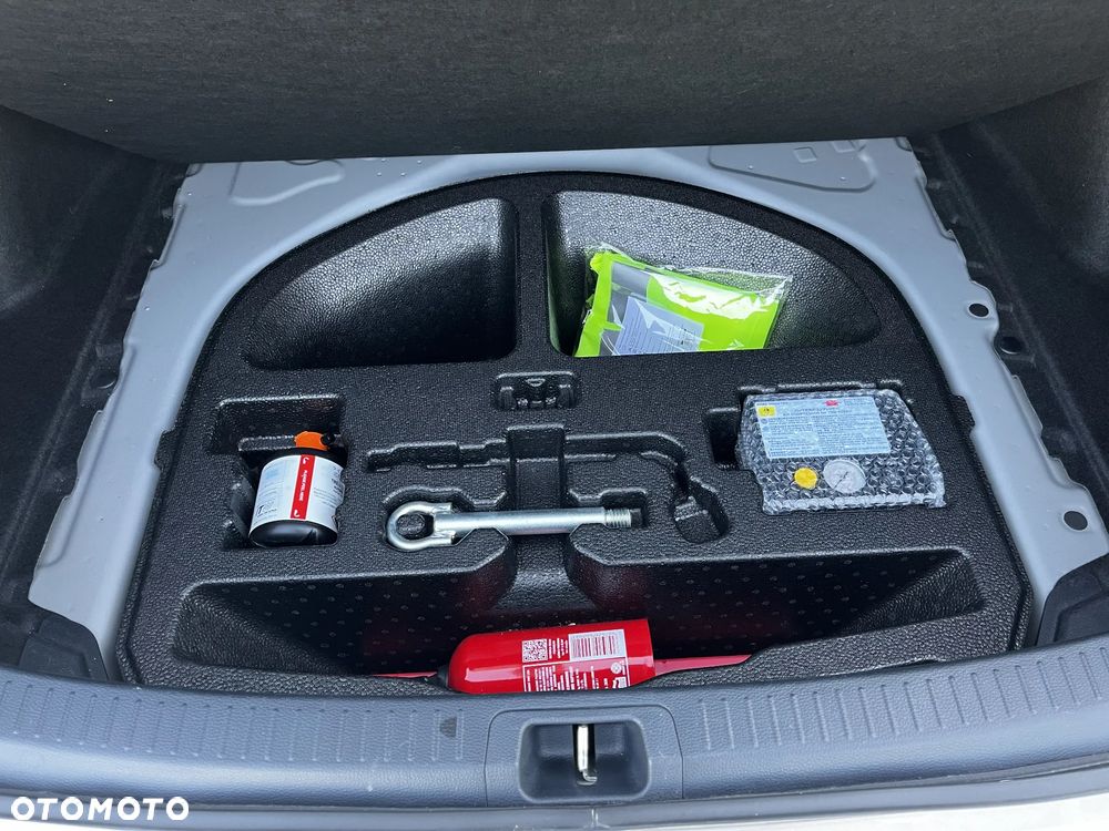 Toyota Corolla 1.6 Comfort - 10