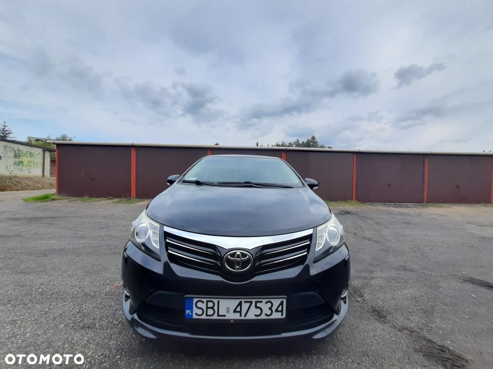 Toyota Avensis 2.0 D-4D Premium - 5