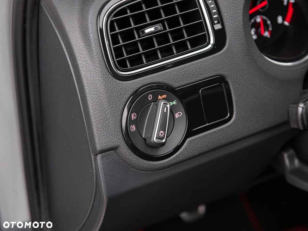 Volkswagen Polo 1.8 TSI (Blue Motion Technology) GTI - 17