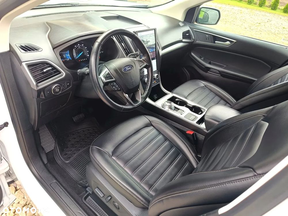 Ford Edge - 17