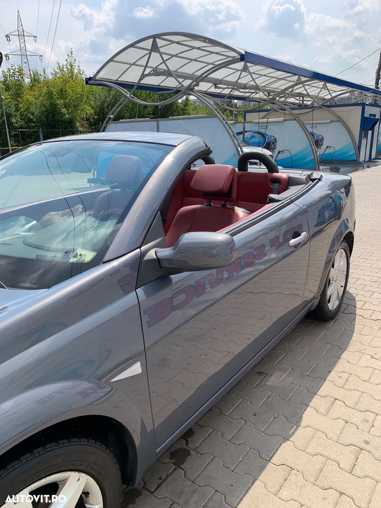 Renault Megane 1.6 16V Authentique - 4