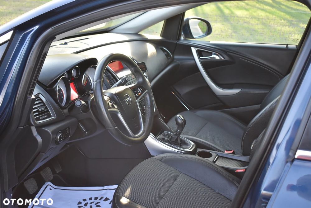 Opel Astra 1.4 Turbo Sport - 19