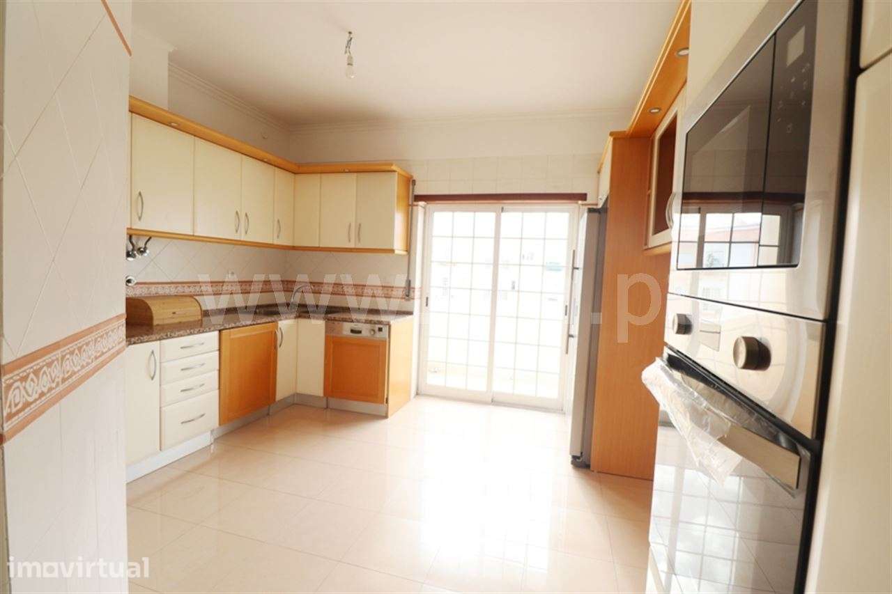 Apartamento T2; Urbanização Vale de Gatos - Grande imagem: 4/25