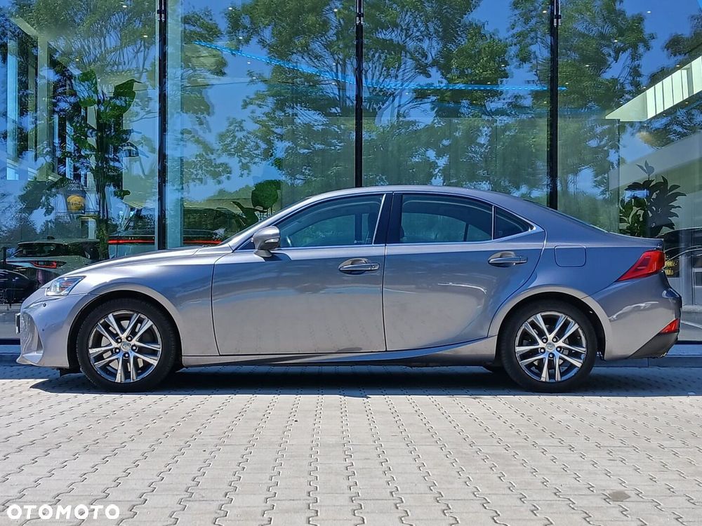 Lexus IS 200t Elegance - 3