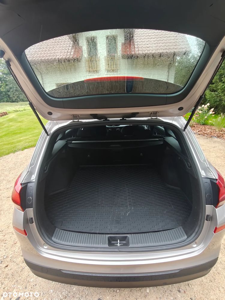 Hyundai i30 1.4 T-GDI GPF Comfort DCT - 11