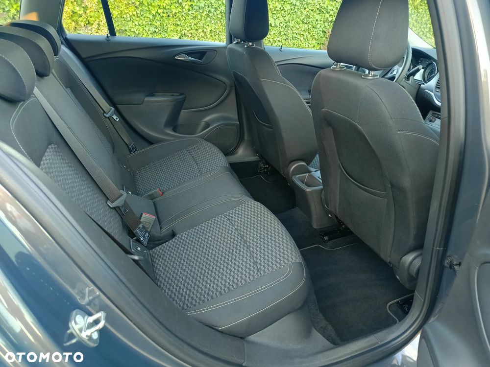 Opel Astra 1.6 CDTI DPF ecoFLEX TourerStart/Stop Edition - 10