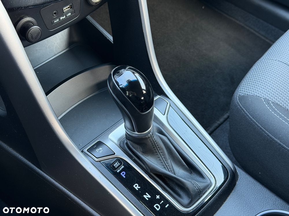 Hyundai i30 Kombi 1.6 GDi DCT Premium - 35