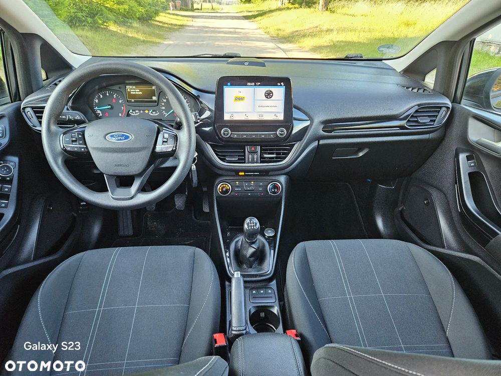Ford Fiesta 1.1 S&S COOL&CONNECT - 24
