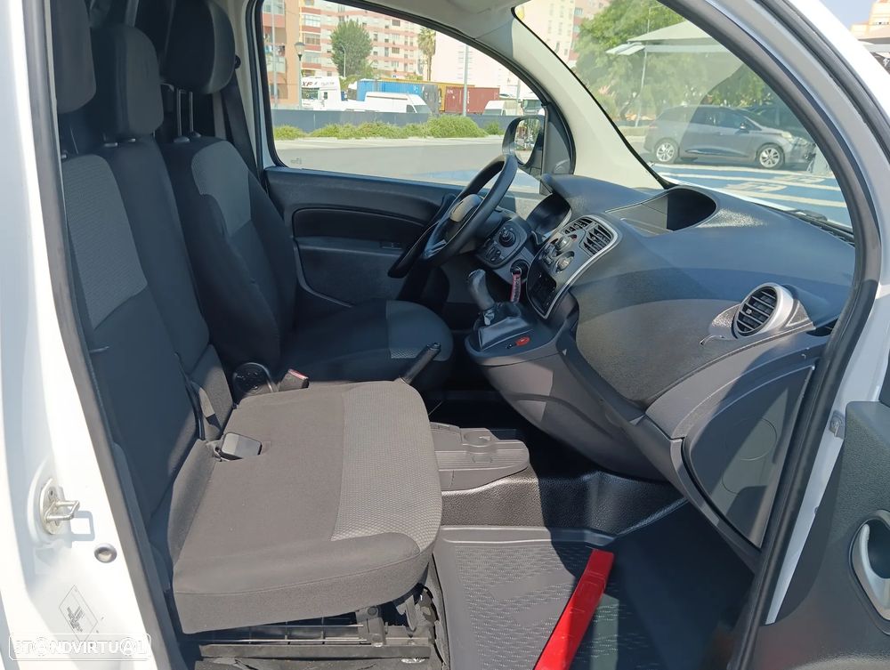 Renault Kangoo Maxi - 12