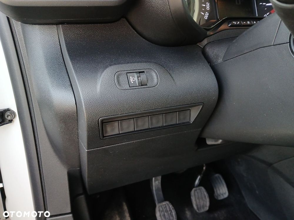 Toyota PROACE CITY - 25