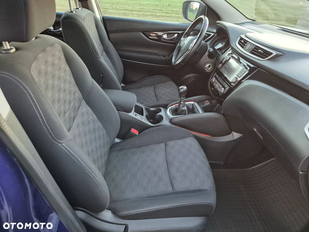 Nissan Qashqai - 14