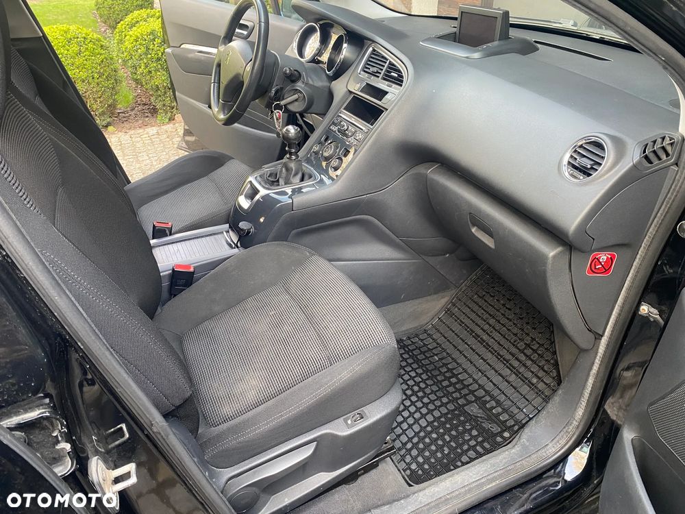 Peugeot 5008 HDI FAP 150 Premium - 9