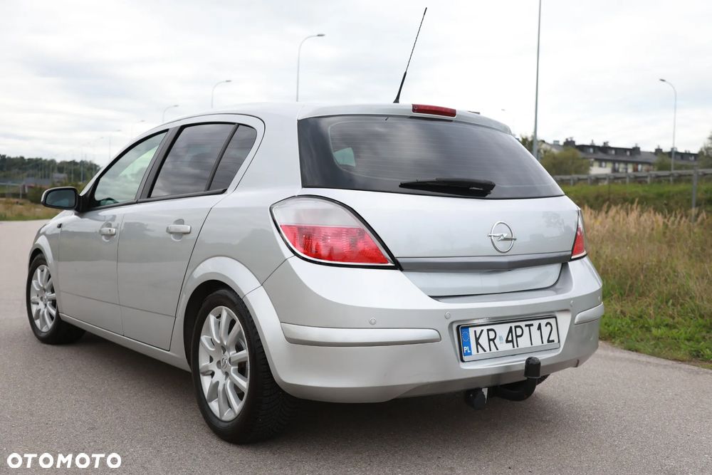 Opel Astra III 1.6 Enjoy - 11