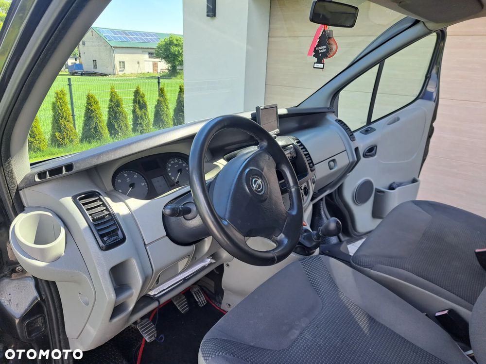 Opel Vivaro L2H1 2.9t - 14