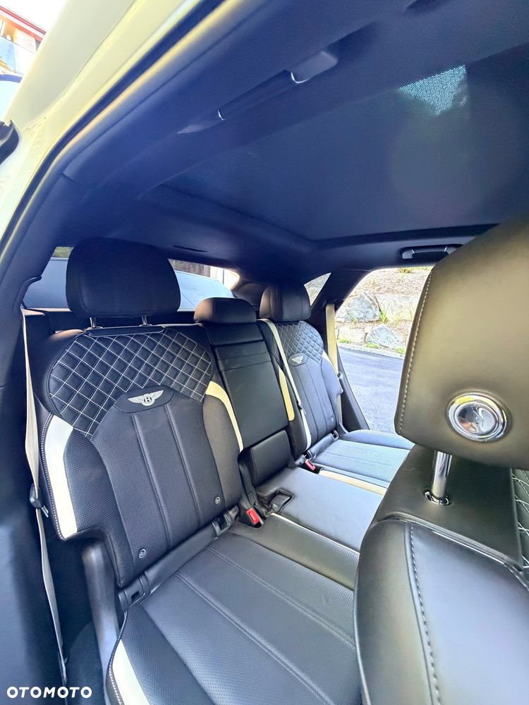 Bentley Bentayga W12 - 26
