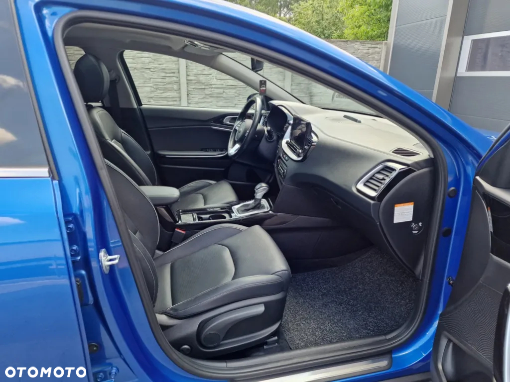 Kia XCeed 1.6 GDI PHEV Business Line DCT - 24