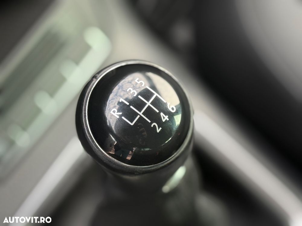 Volkswagen Tiguan 2.0 TDI DPF BlueMotion Technology Exclusive - 14