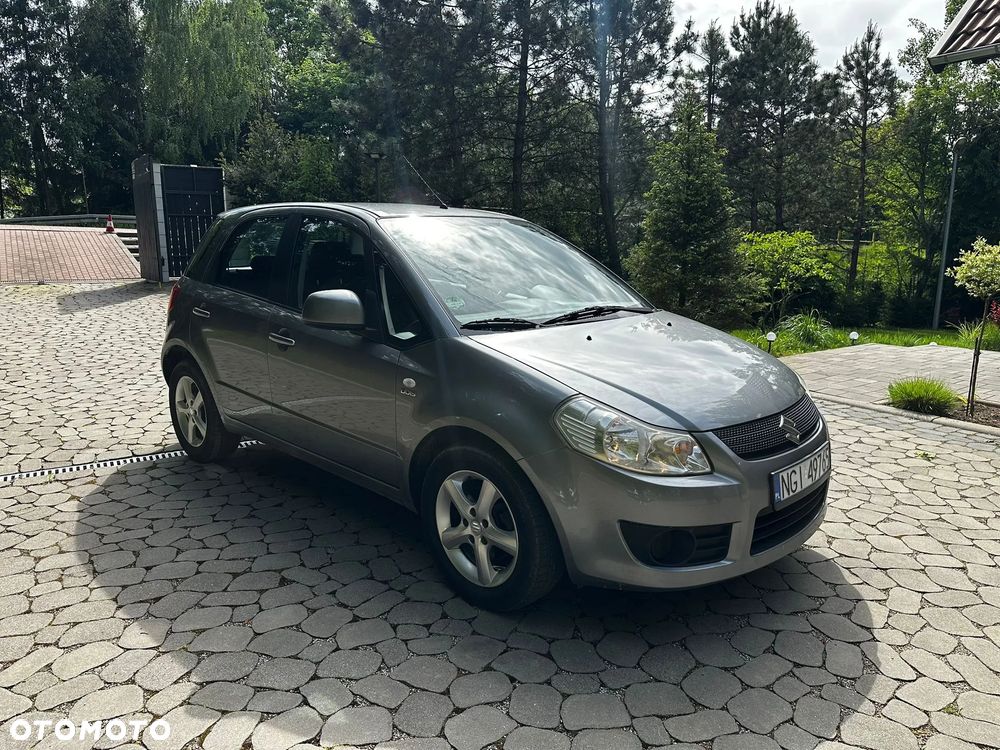 Suzuki SX4