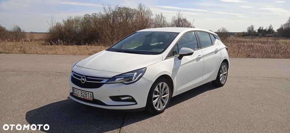 Opel Astra 1.6 D (CDTI) Start/Stop Dynamic - 13