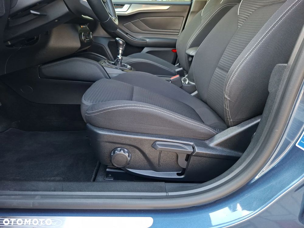 Ford Focus 1.0 EcoBoost Titanium - 14