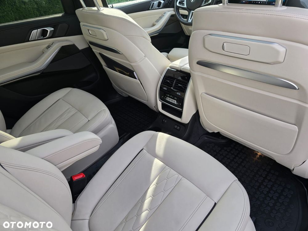 BMW X7 M60i xDrive mHEV M Sport Edition sport - 17