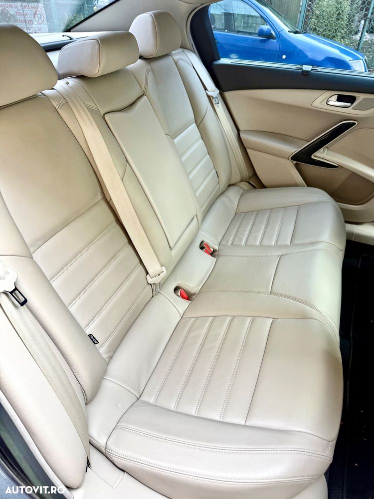 Peugeot 508 2.0 HDI FAP BVA Allure Aut. - 14
