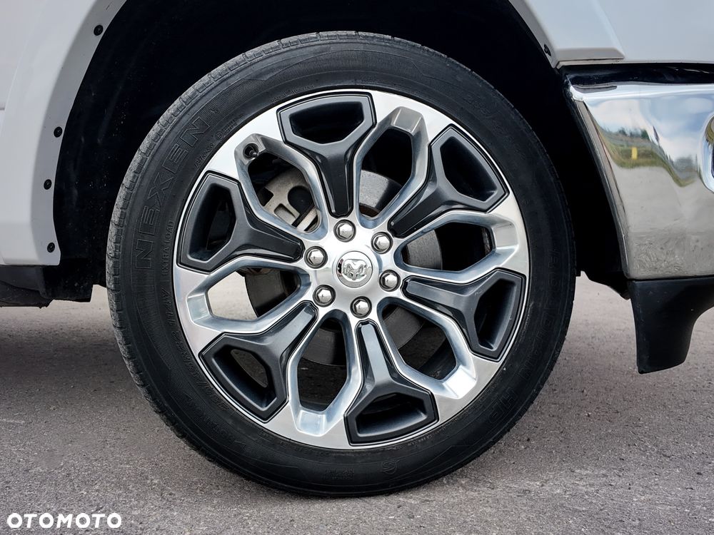 RAM 1500 5.7 Crew Cab Limited - 9