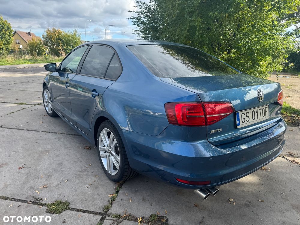 Volkswagen Jetta 1.4 TSI BMT Highline DSG - 12